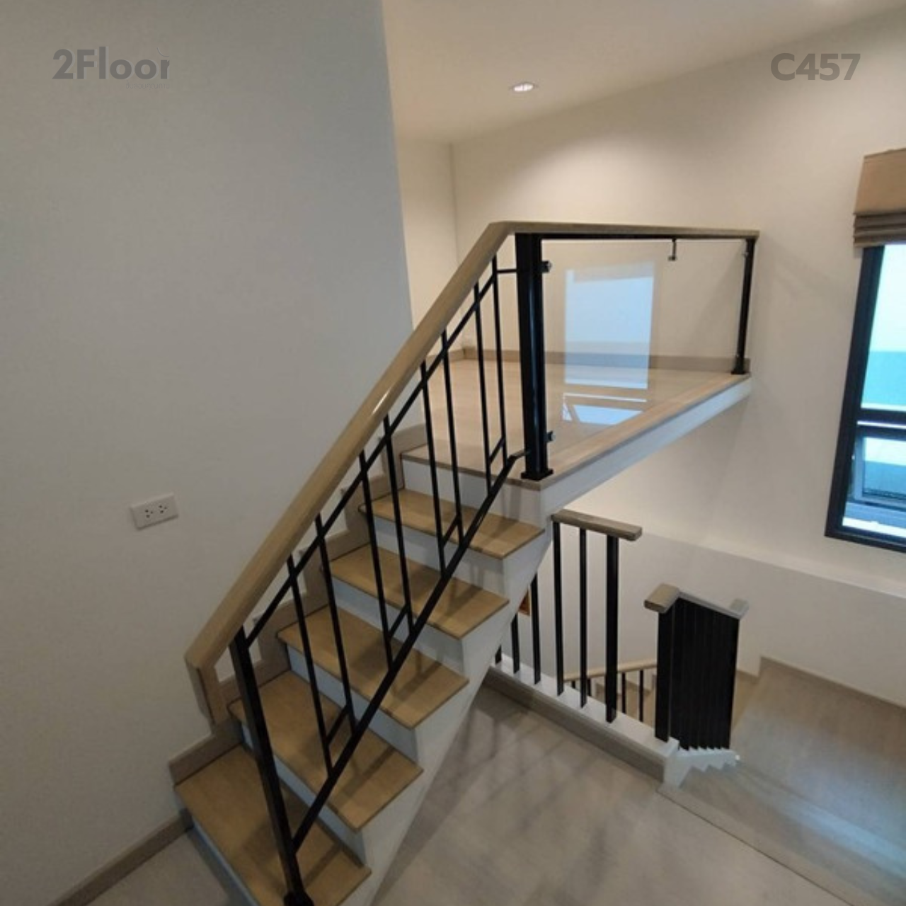 ชั้นลอยกระจกเทมเปอร์